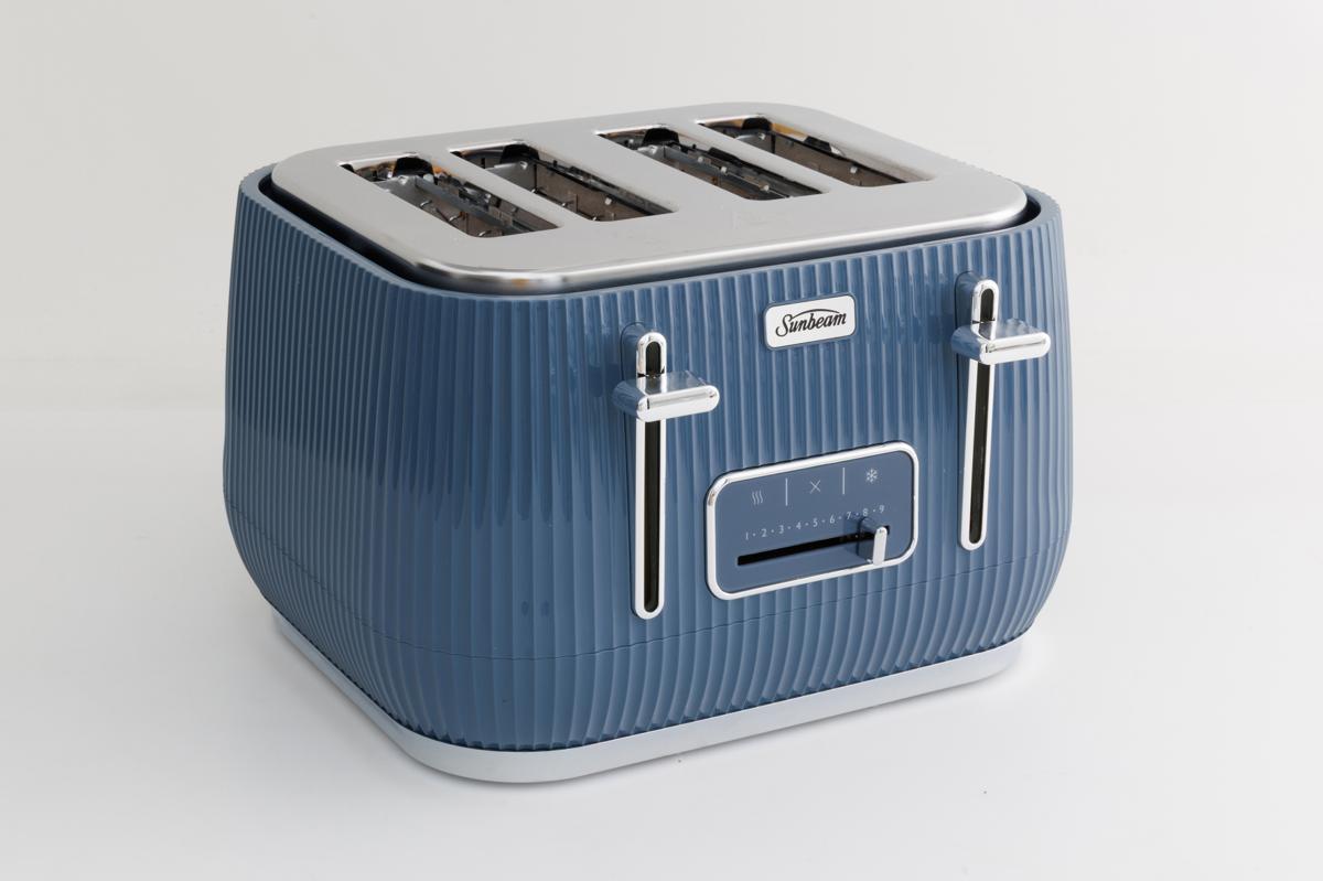 Sunbeam Radiance 4 Slice Toaster TAP3504BL - Toasters — Consumer NZ