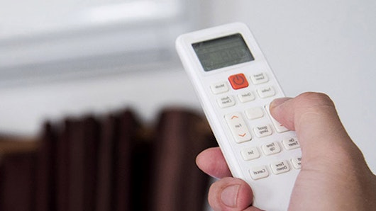 Heat pump and remote