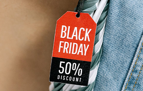 Black Friday discount tag.