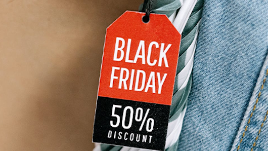Black Friday discount tag.