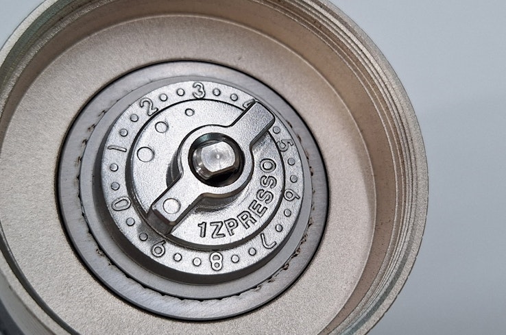 Grind adjustment  1  width