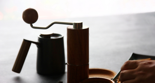 Hand coffee grinder wn
