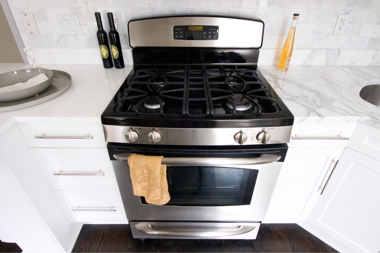 Image of a freestanding oven in a kitchen
