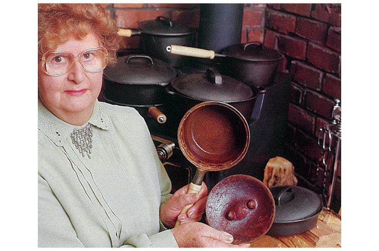 19may consumer in the 80s 276 october 1989