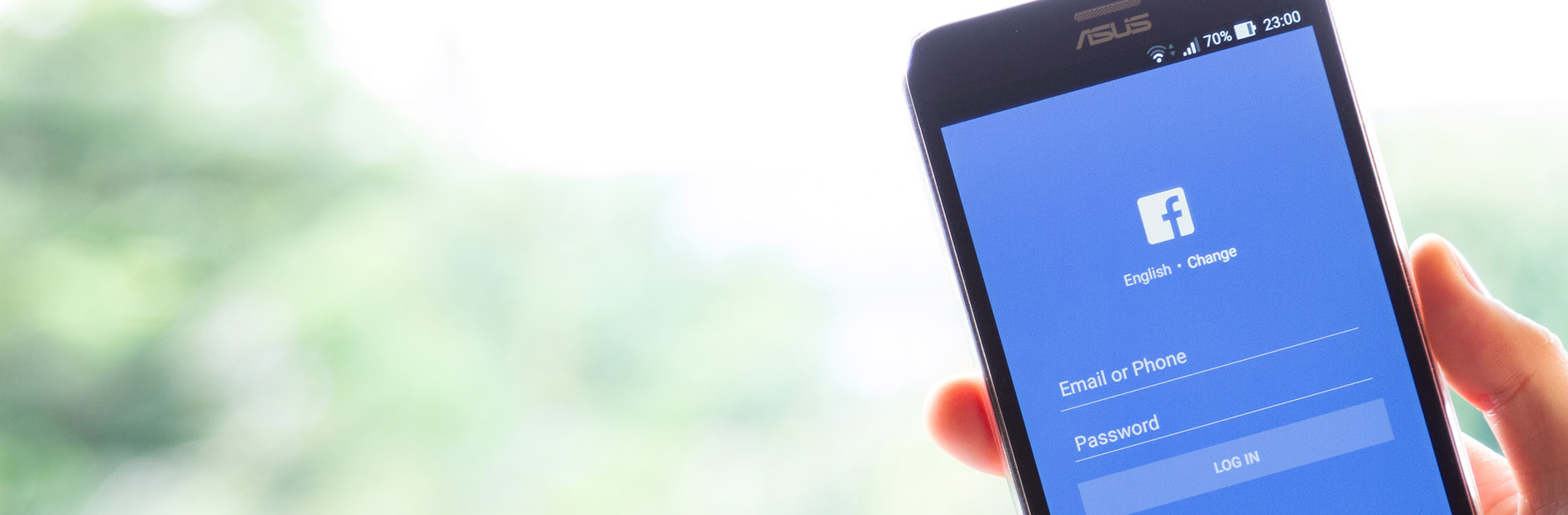 Facebook on mobile phone