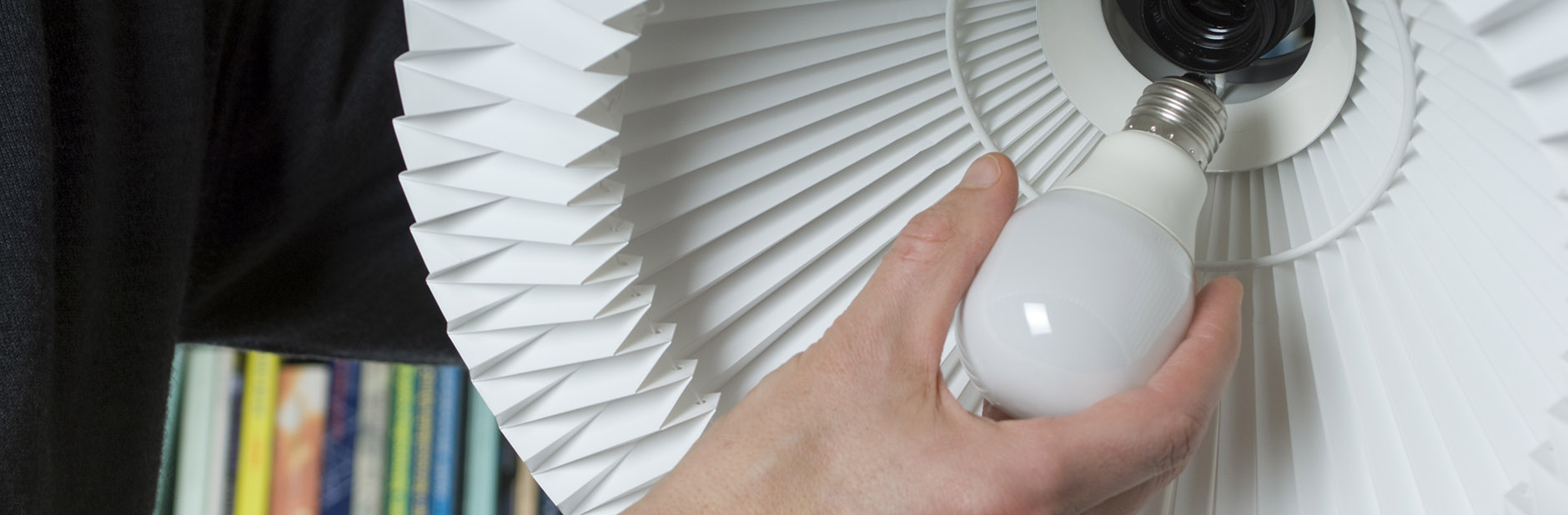 installing a lightbulb