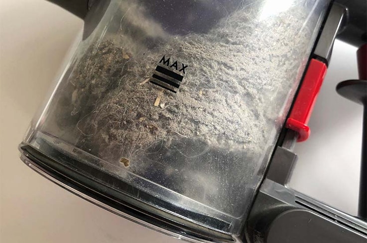 20feb vacuum cleaner maintenance empty dirt