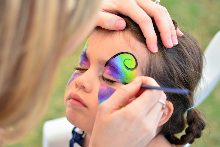 Girl face paint width