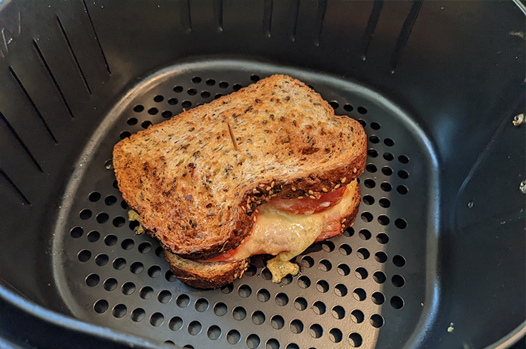 22 mar i spent a week with an air fryer are they worth all the hype toastie width