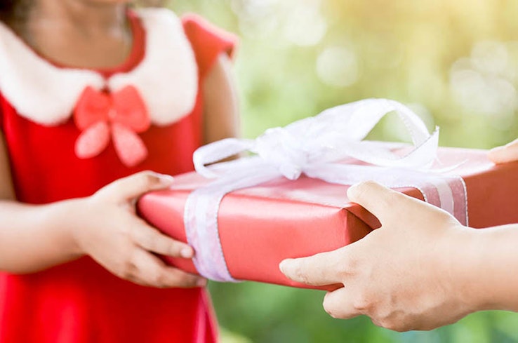 20nov twelve rules of christmas shopping width