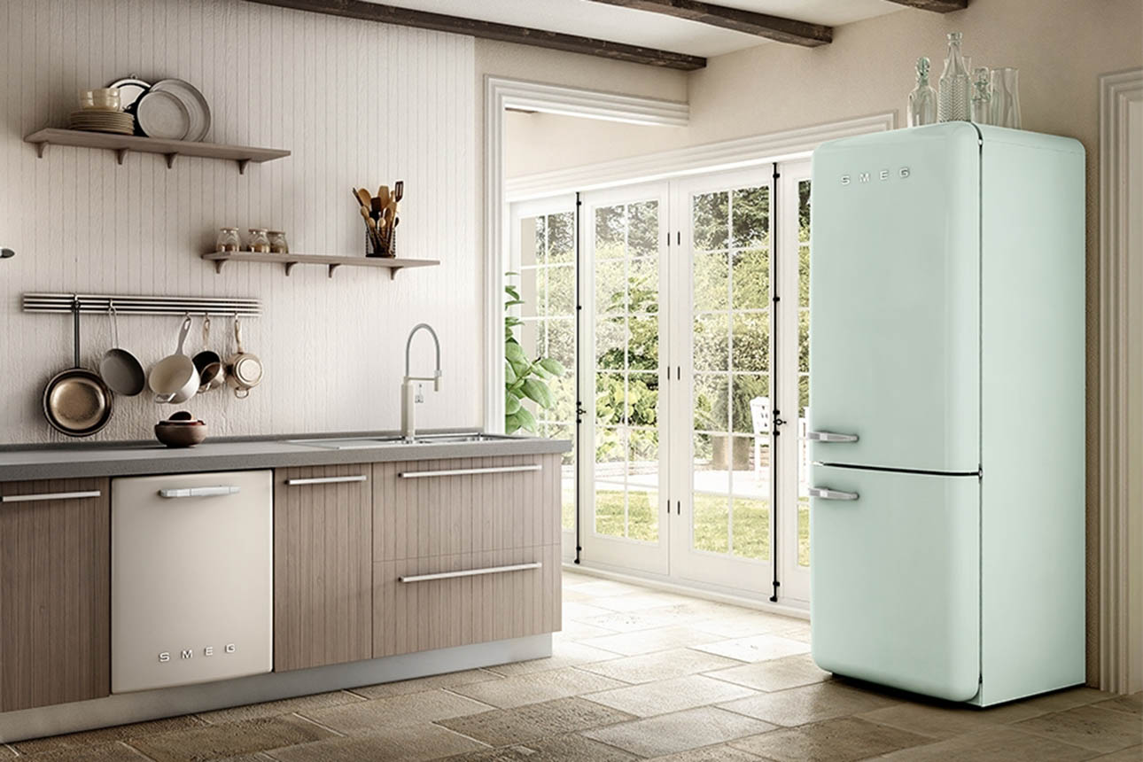 kictchen-with-smeg-fridge-freezer