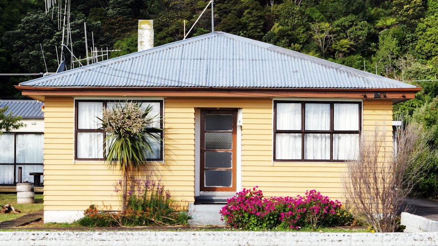 Auckland property width