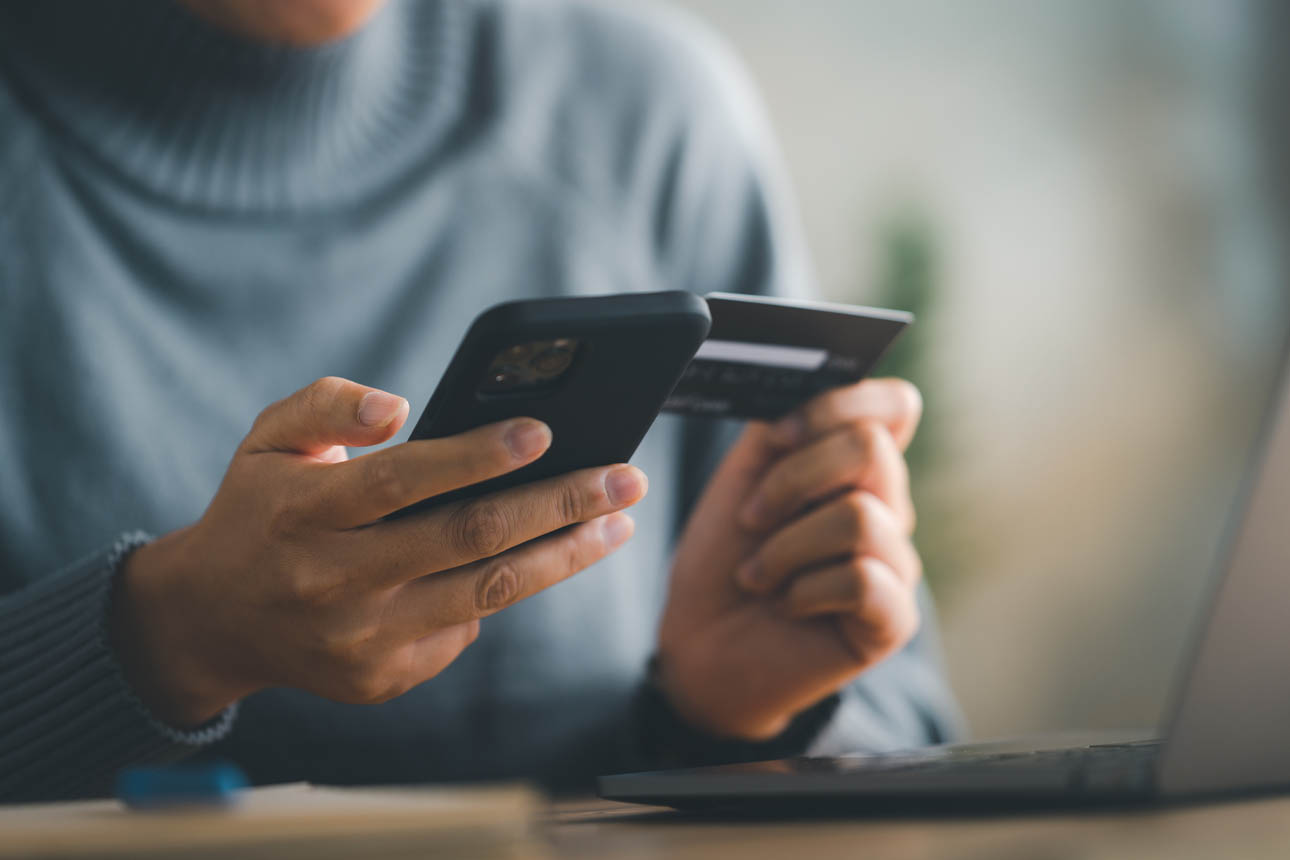 Online shopers width