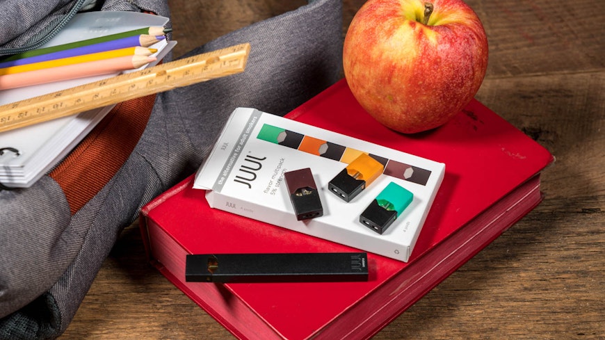 Vapes backpack width