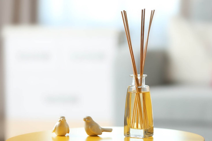 Reed diffuser width