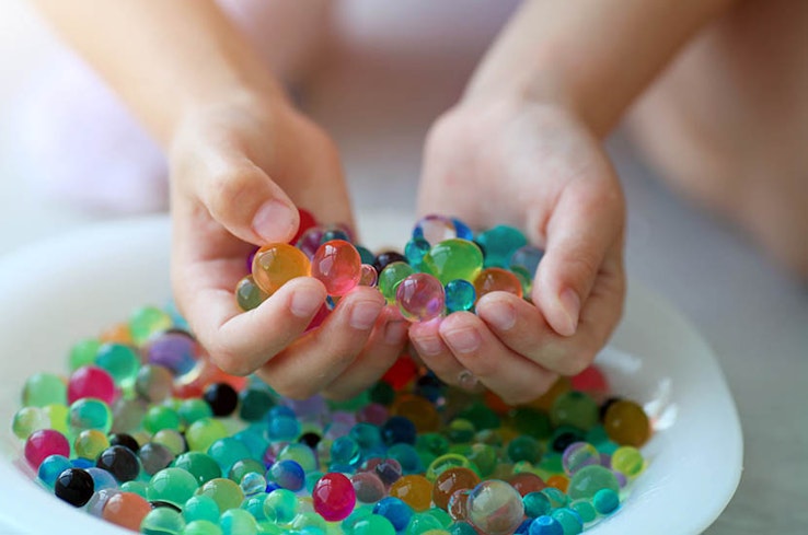 Water beads width