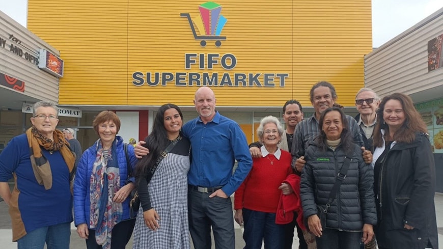 Fifo supermarket width
