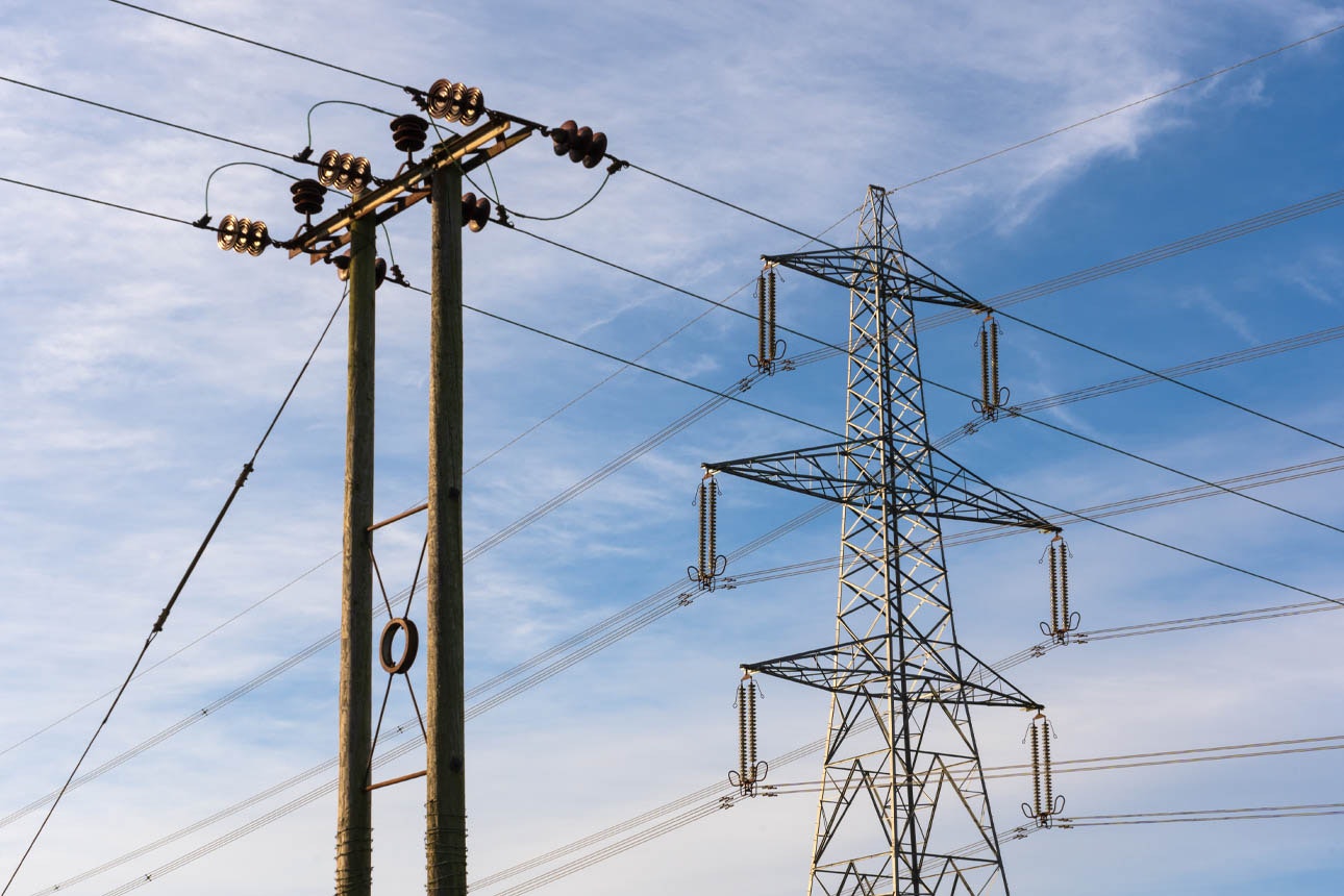 Image of a powerline and a pylon