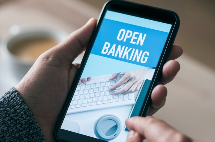 Open banking width