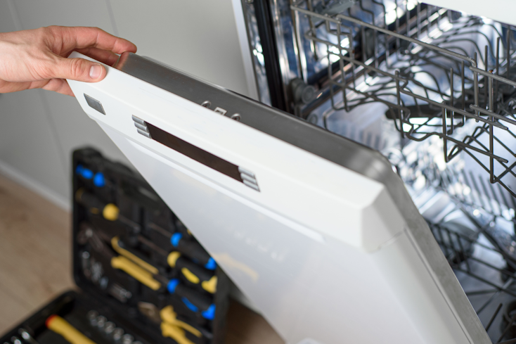 Broken dishwasher width