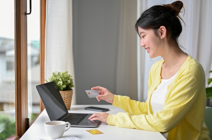 Online shopping width