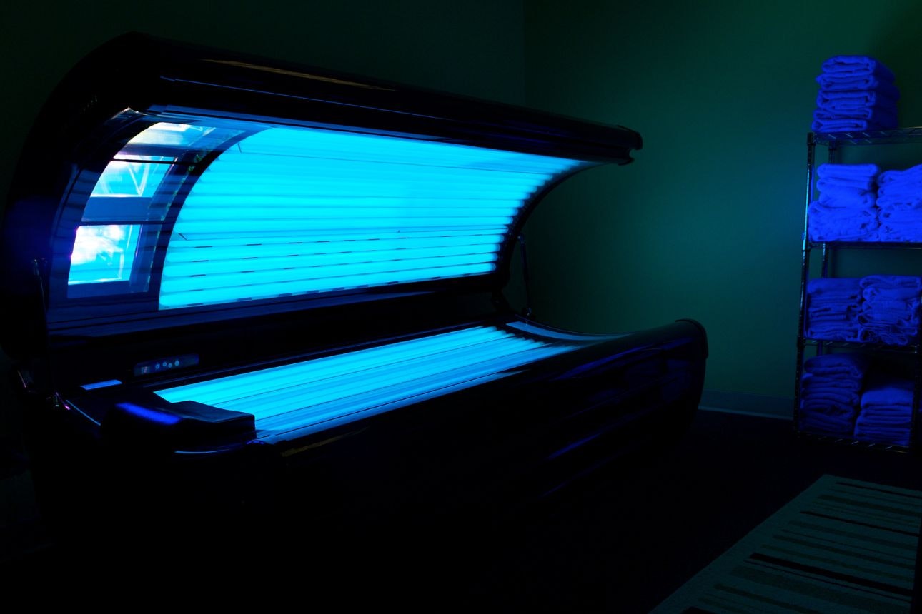 A sunbed which omits harmful UV rays is prepared for its next customer