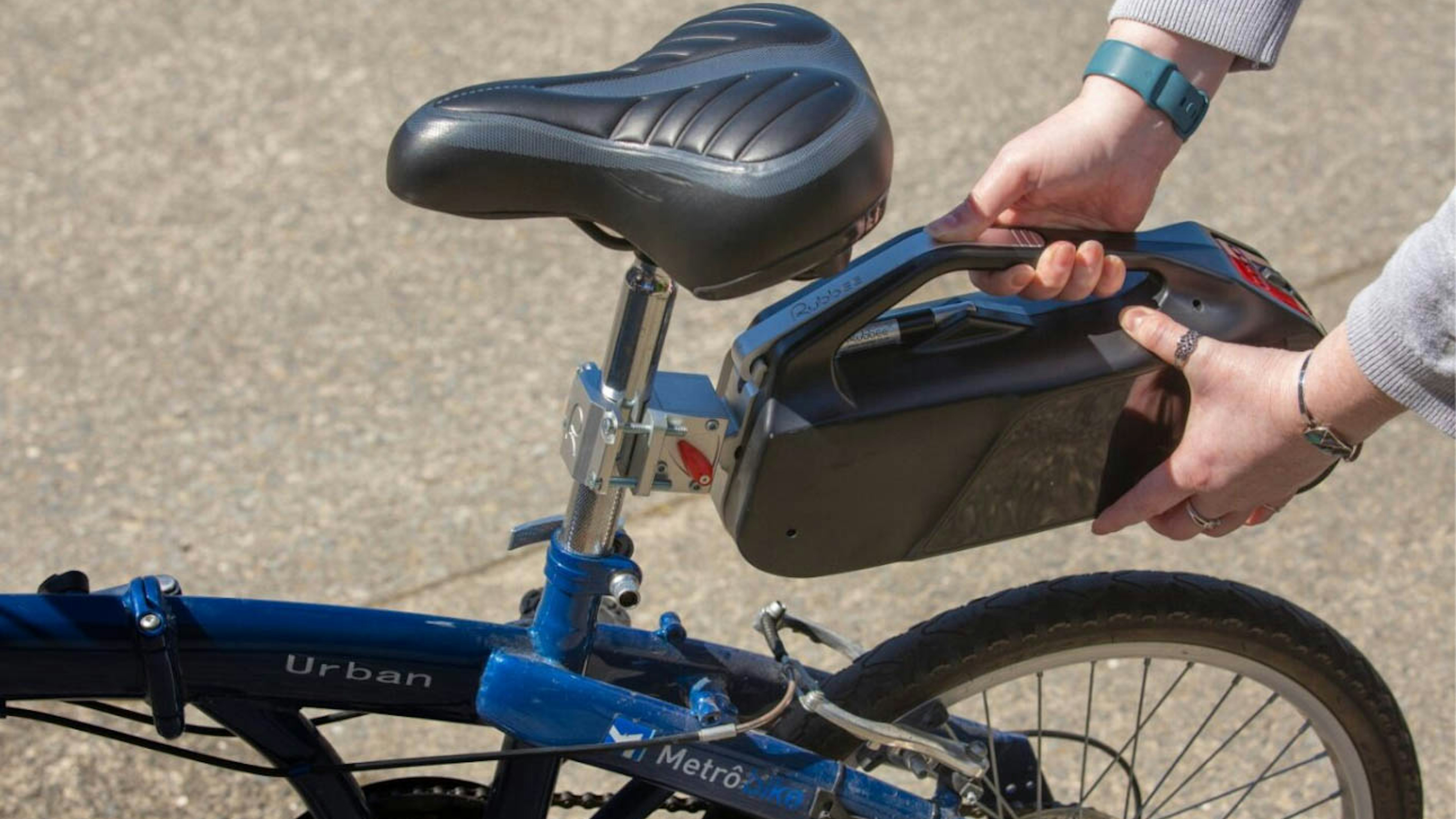 Rubbee X Rack First Look: Rubbee X e-bike conversion kit — Consumer NZ