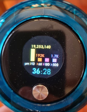 Image of a vacuum battery display