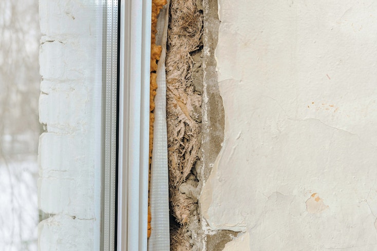 House insulation width