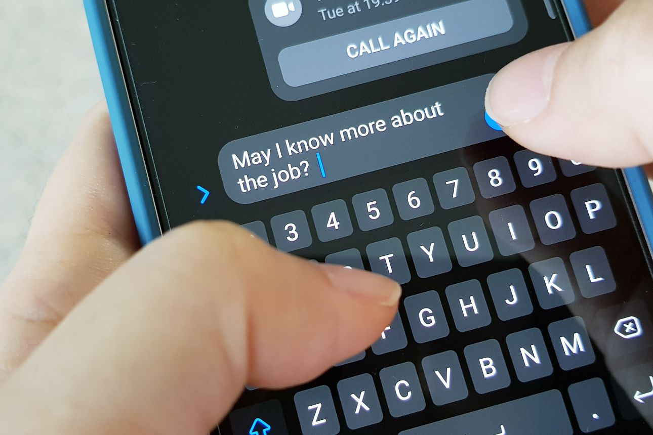 Image of a person texting