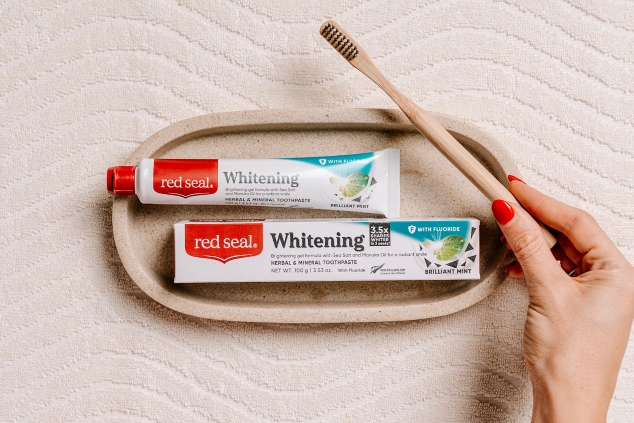 Red Seal Whitening Brilliant Mint Toothpaste