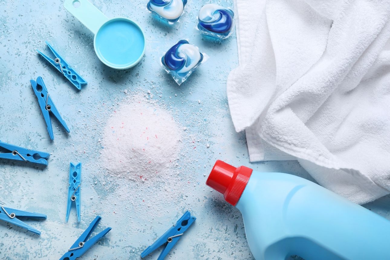 Image of different laundry detergents