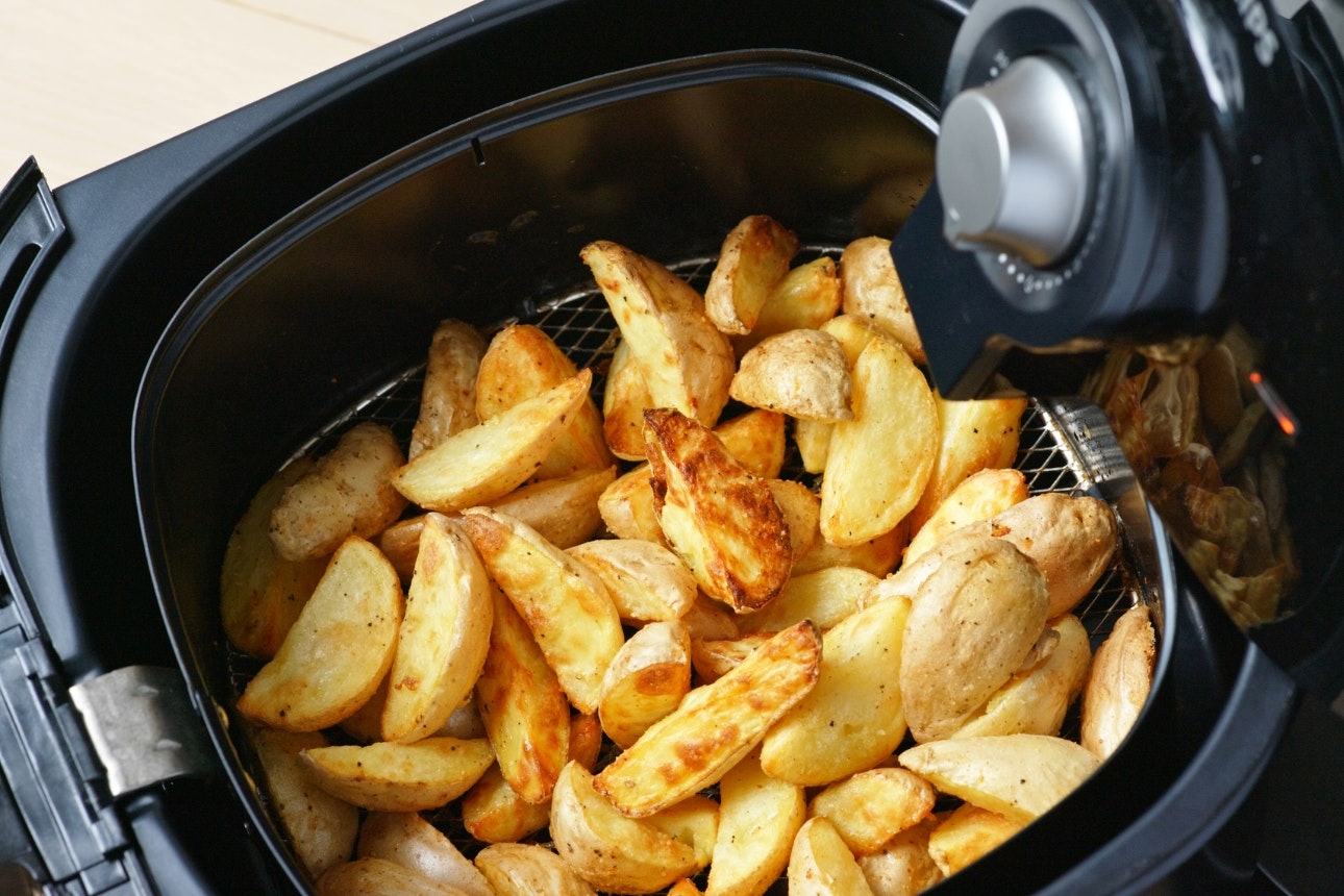 Wedges in an air fryer.
