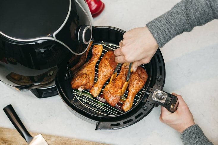 Image of an air fryer