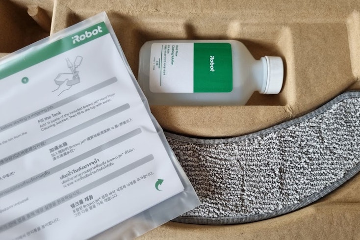 Image of mopping solution