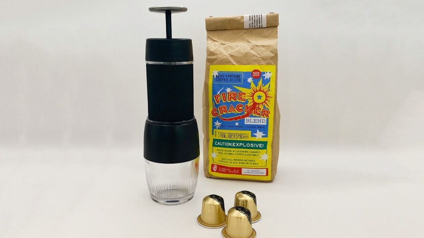 The Anko Manual Espresso can be used with ground coffee or capsules.
