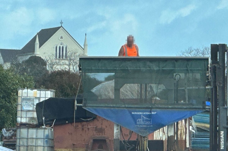 Unloading rubbish from a truck