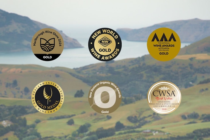 Wine award labels