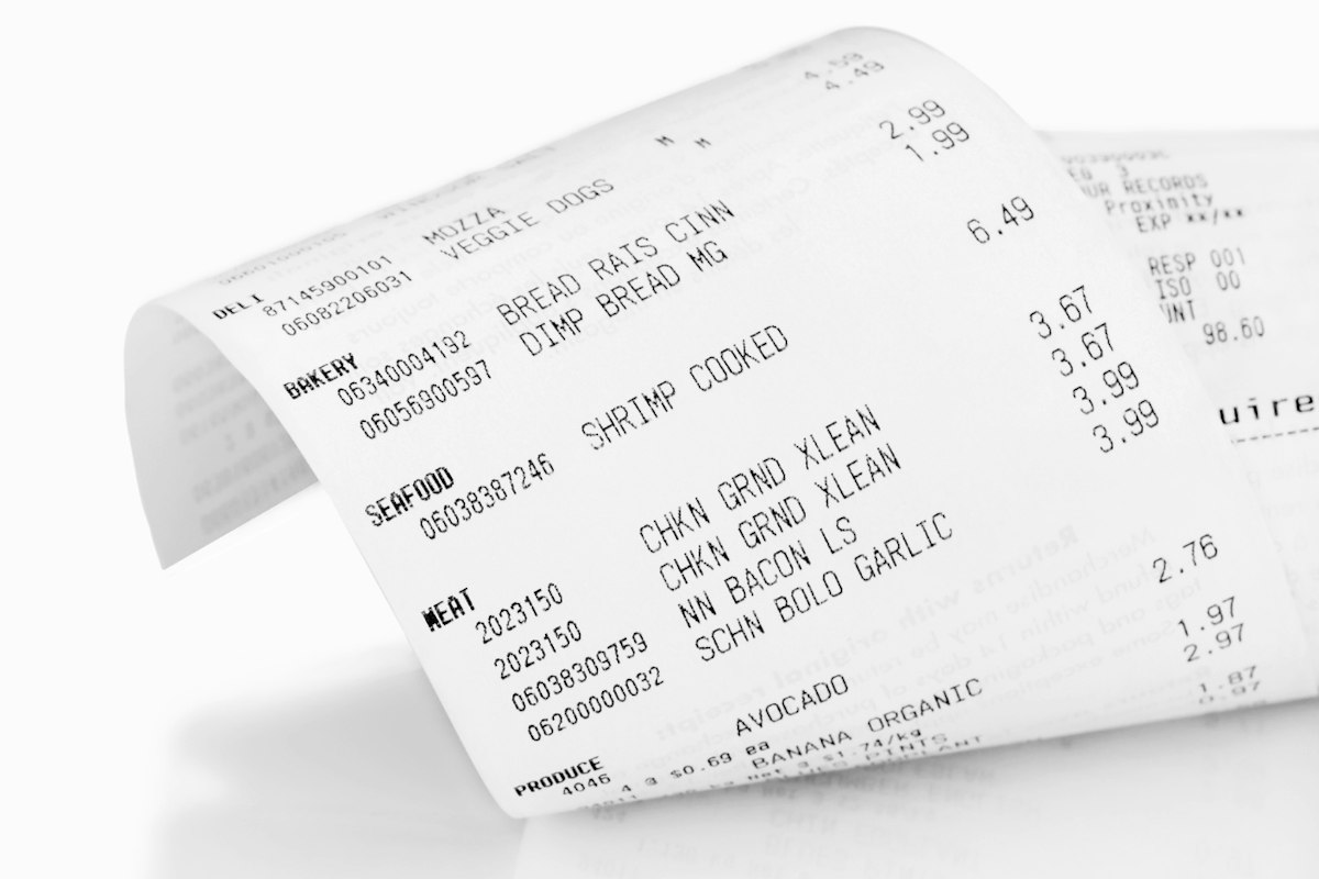 4 steps to take if you’re charged the wrong price at the sup