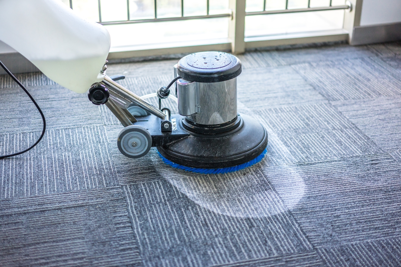 Carpet washer.
